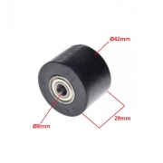 Motociklo keturračio grandinės plastikinis ritinėlis 42mm.